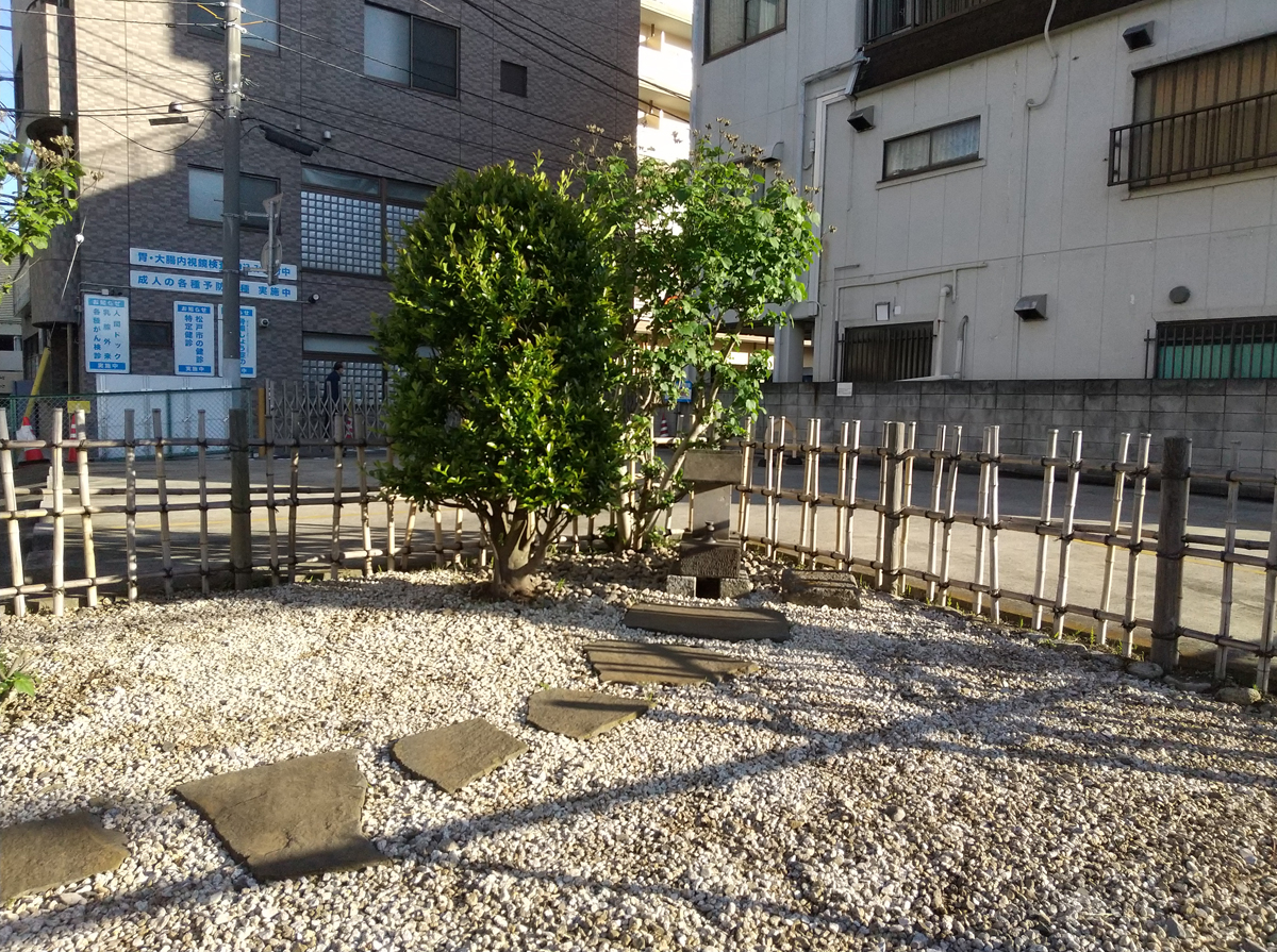 藤塚稲荷神塔
